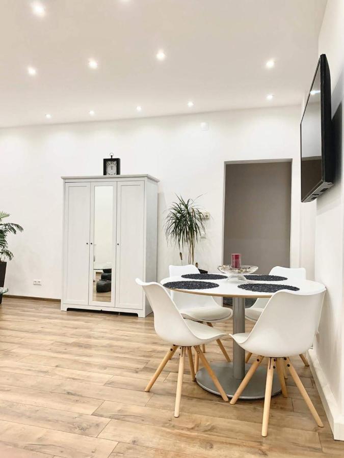 Lux Apartment Bécs Kültér fotó